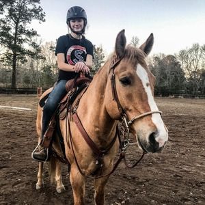 Meet your Posher, Myra